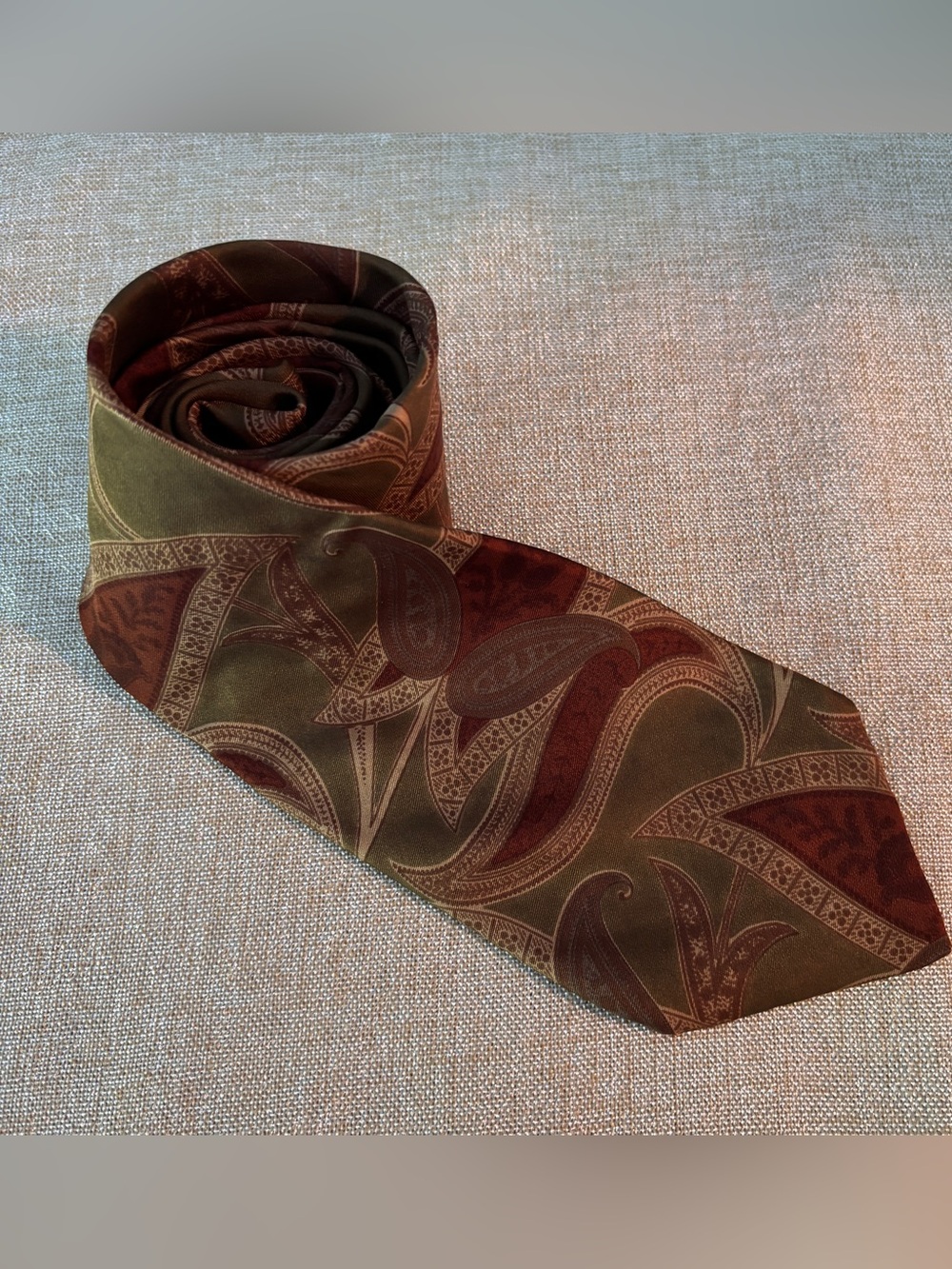 Pierre Balmain Classic Paisley Silk Tie in Olive Green and Brown ~ Extra Long